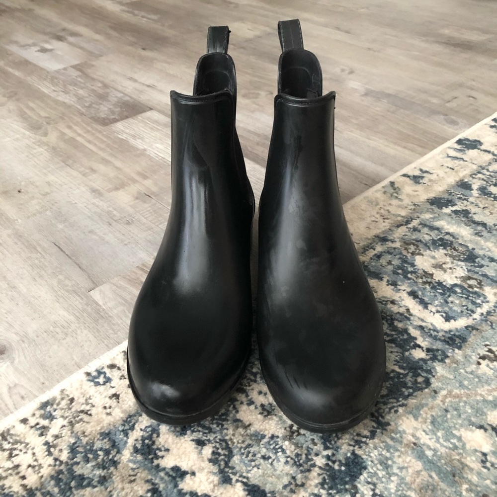 Chelsea rain boots
